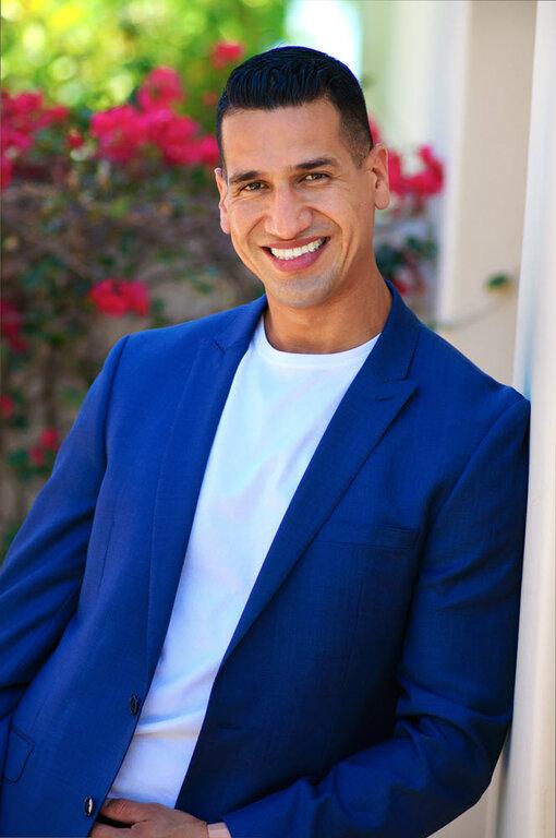 Salomon Urquiza, REALTOR | Salomon Urquiza Team - Compass