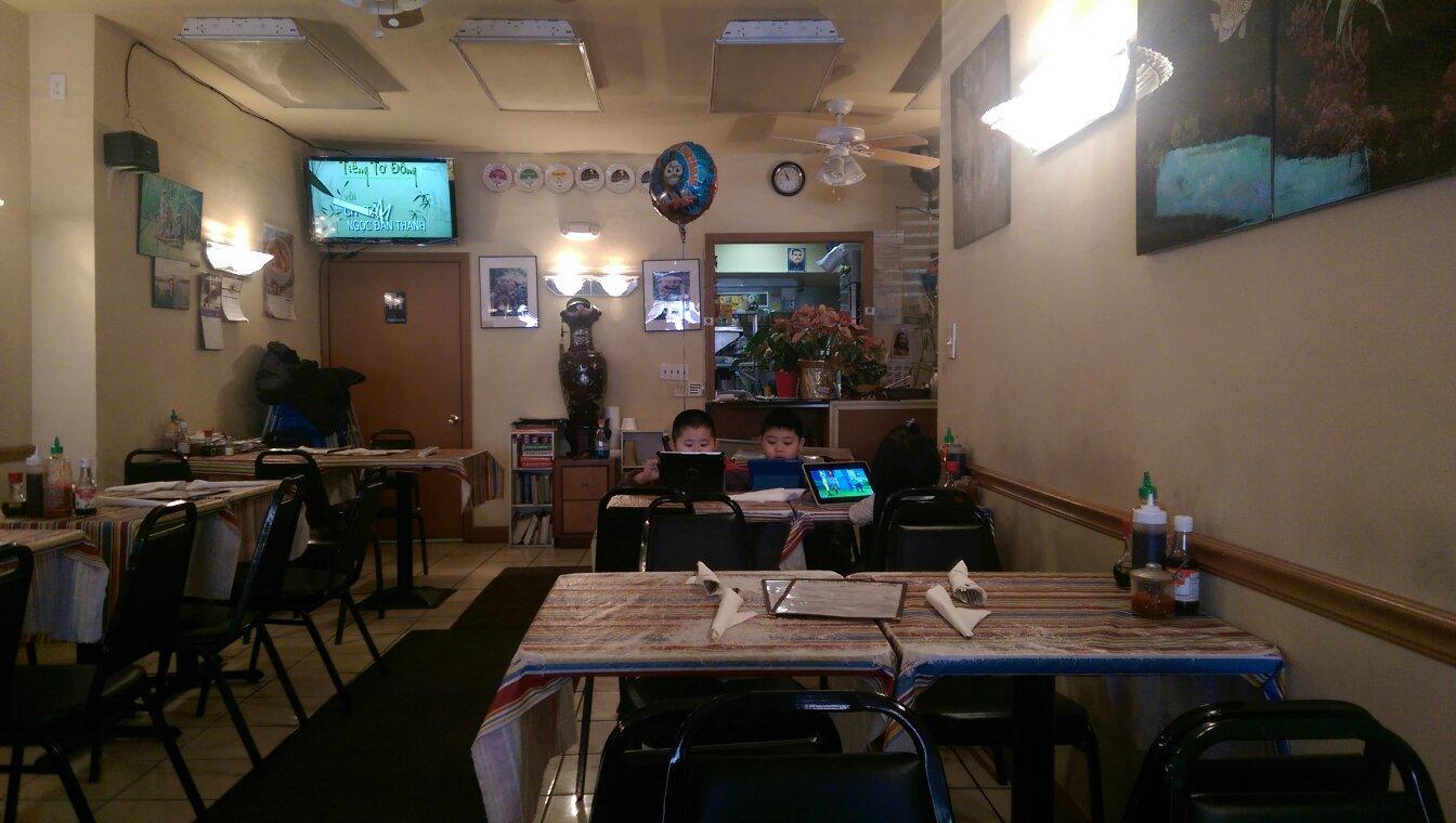 Best Restaurants in Bloomfield