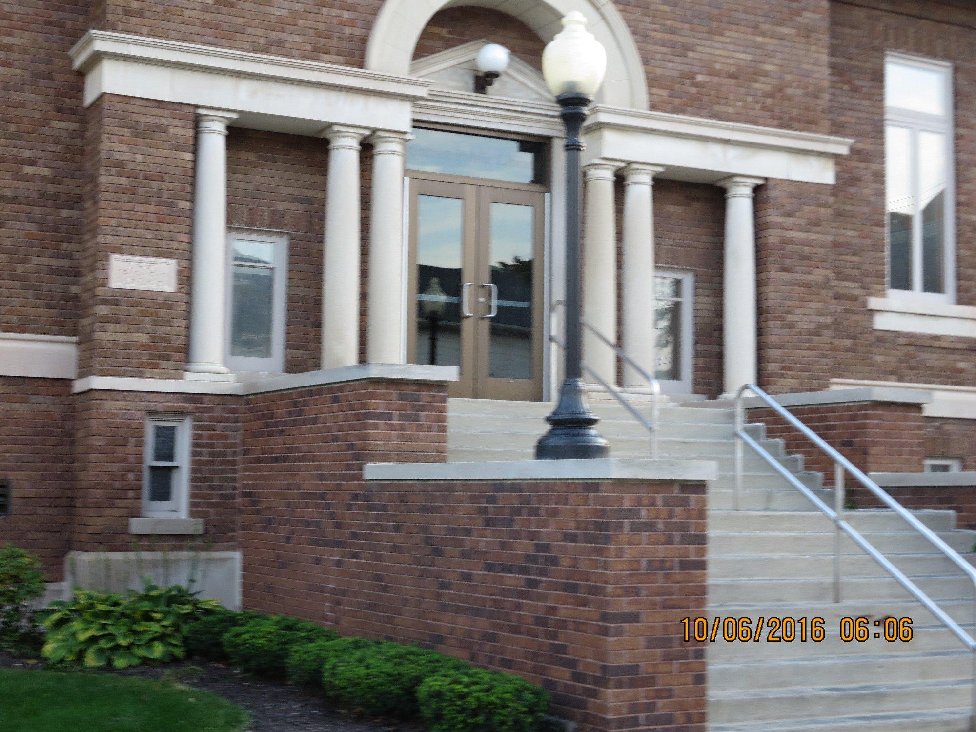 Garrett Public Library