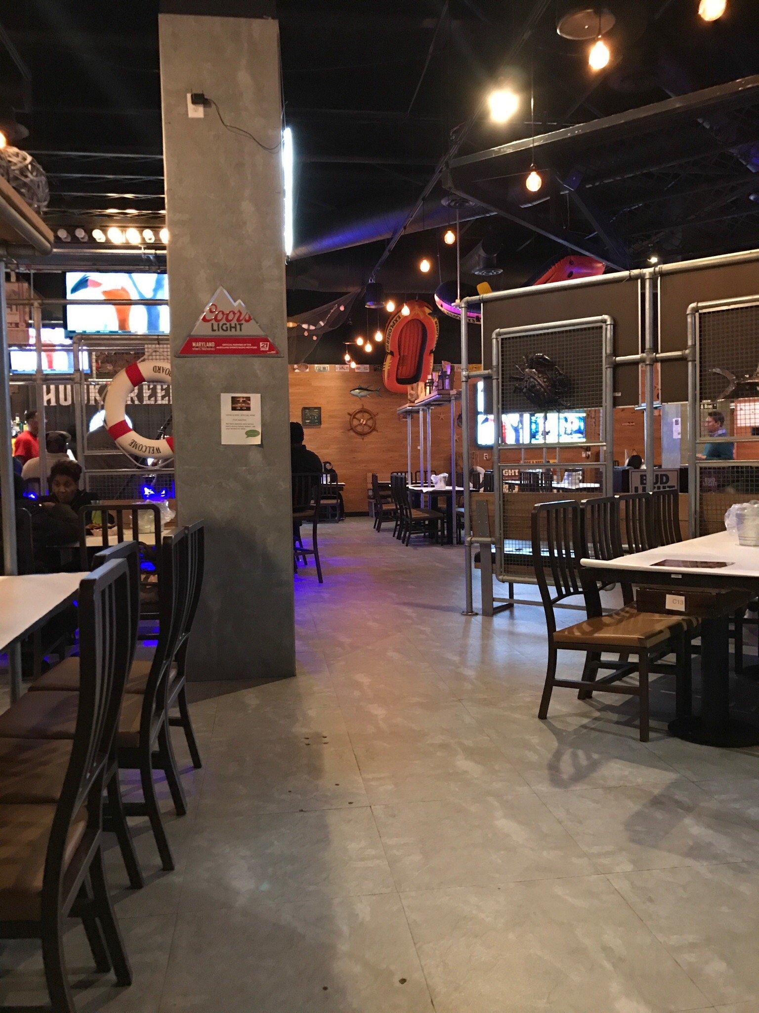 Hook & Reel Cajun Seafood & Bar