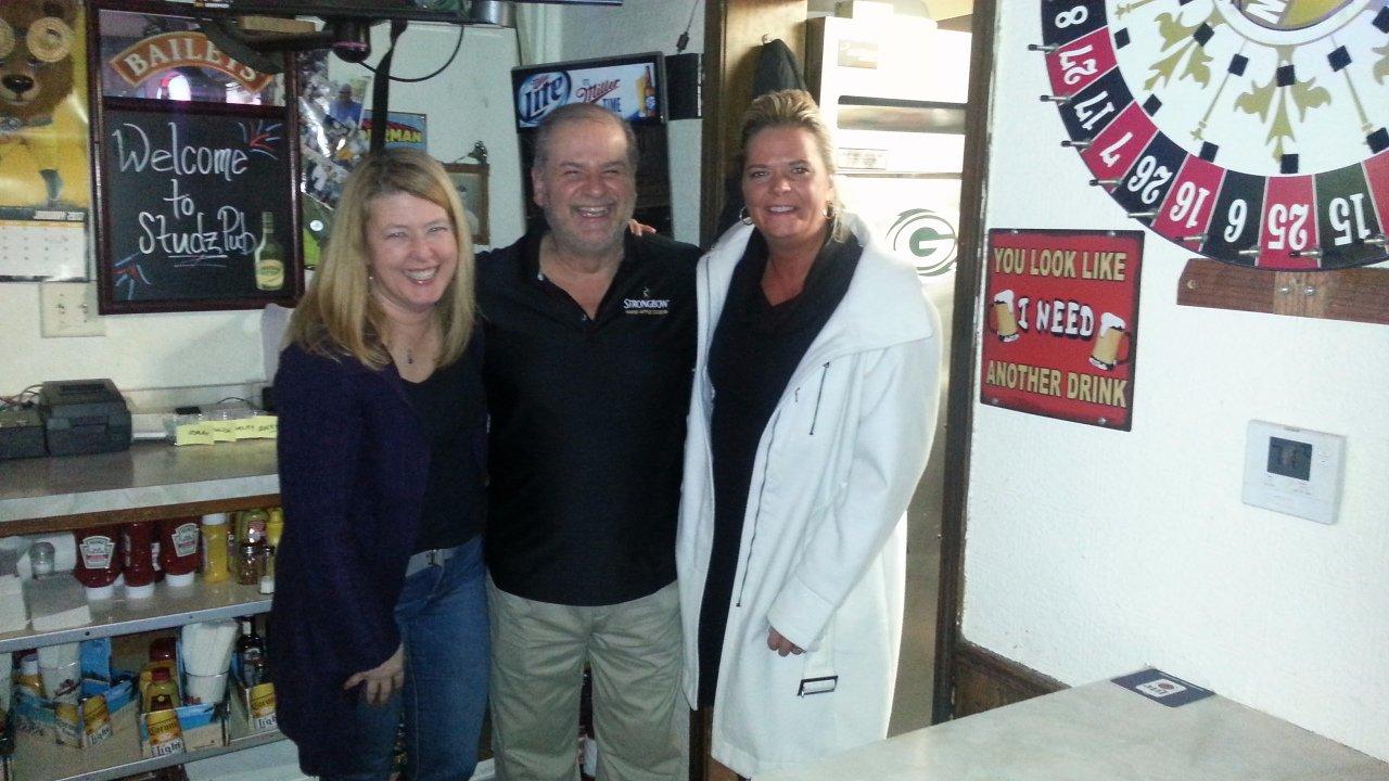 Studz Pub Sports Bar & Grill