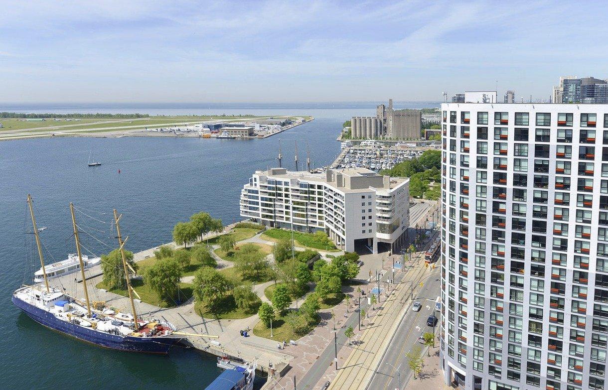 Glen Grove Suites at The Maple Leaf