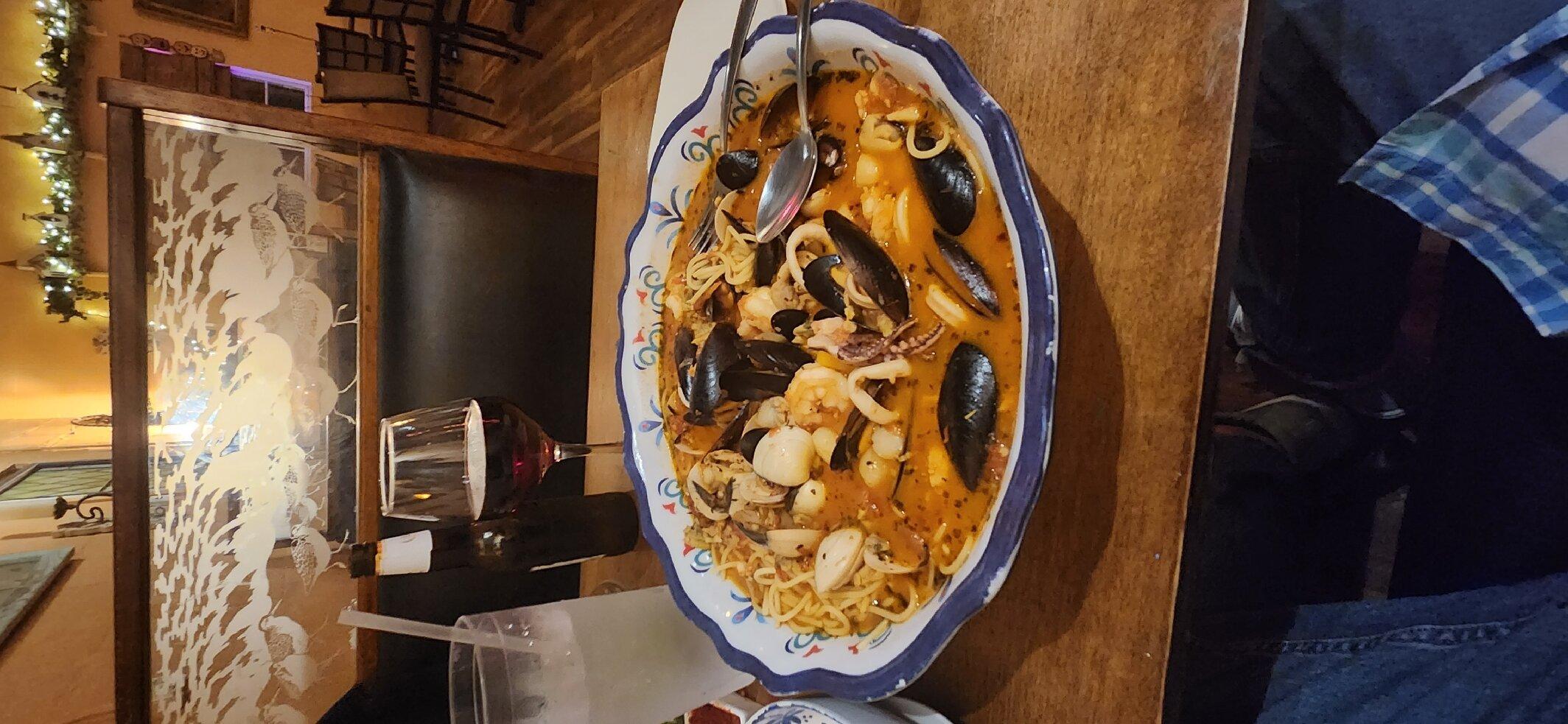 Lil Pesce's Italian Restaurant