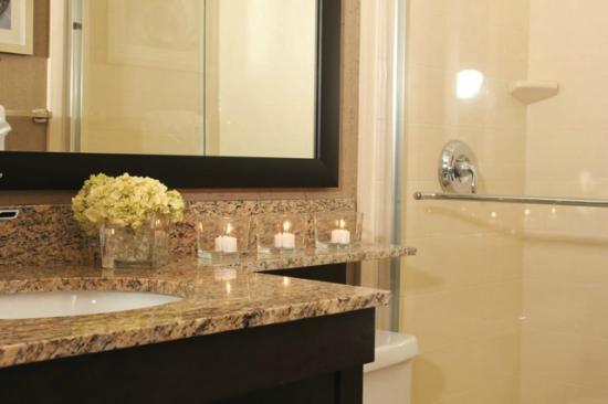 Quattro Hotel & Conference Centre