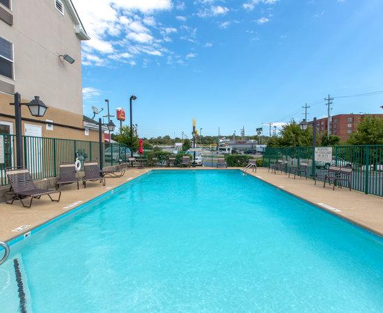 Country Inn & Suites By Radisson, Nashville, TN