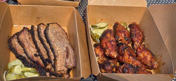 1 lb of brisket and 1 lb of smoked wings
