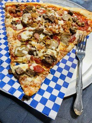 King's Pizza and Draft