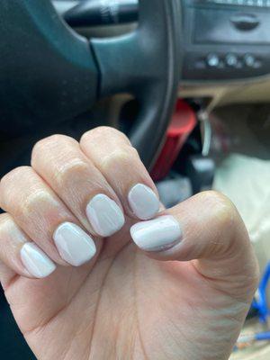 streaky, thick polish. can't believe this is "professionally" done.