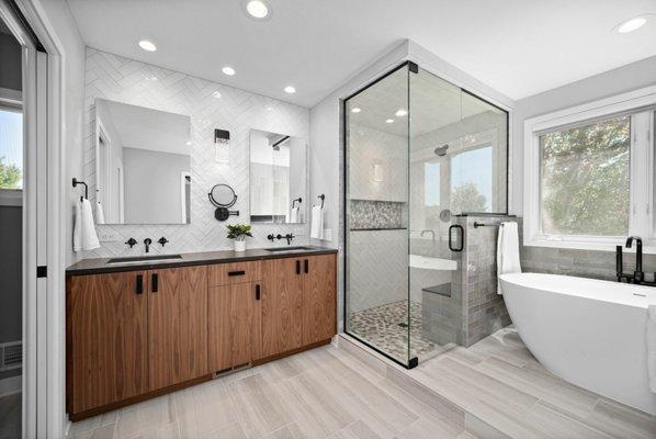 Luxurious Construction