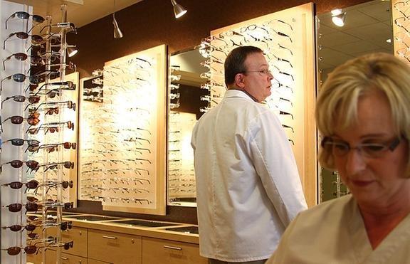 Kirk Jeffreys, MD - Eyecare Professionals