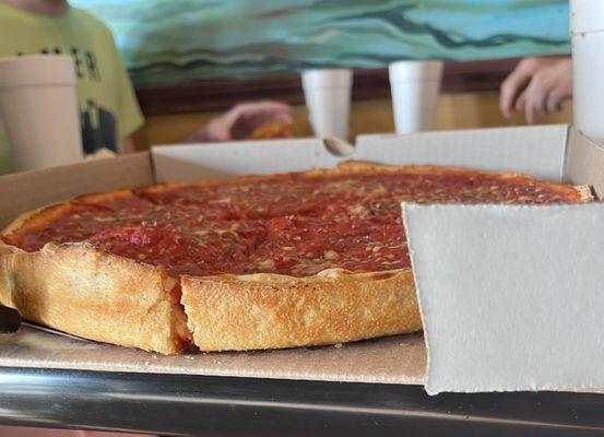 Deep dish crust view