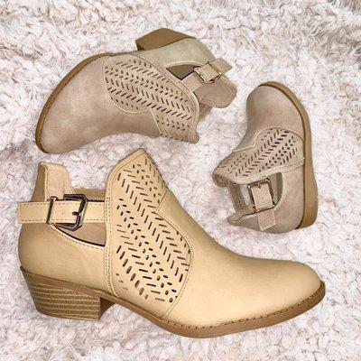 Guys and Gals Sportswear