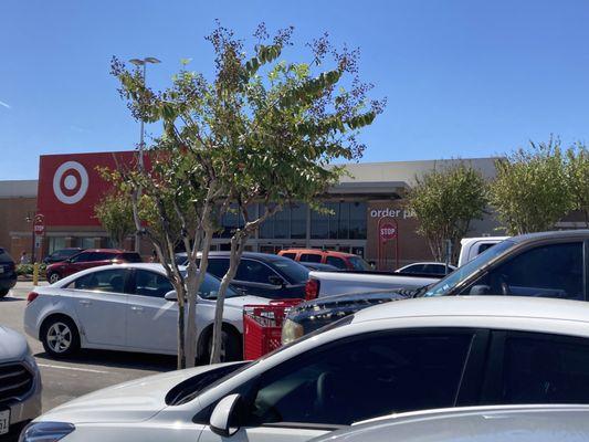 Looks pretty busy during weekday