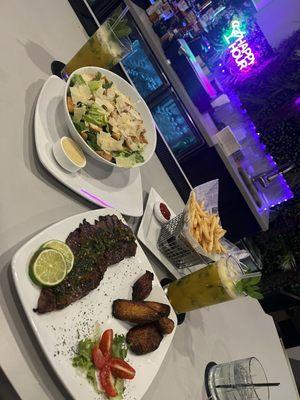 Madison's Restaurant & Lounge