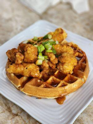 Chicken and waffles, not bad 6.5/10