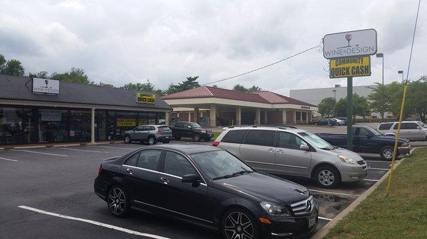 Easy parking next to Bank of America.