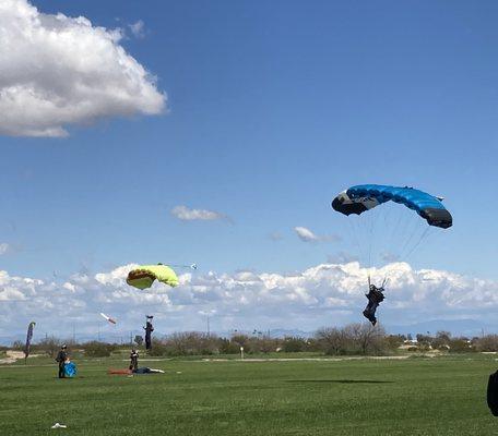 Adventures In Skydiving