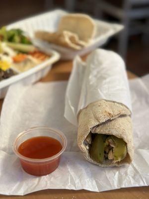 I loved this garlic chicken wrap and this picture is making my mouth water for more as I write this review
