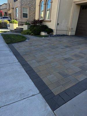 Paver driveway