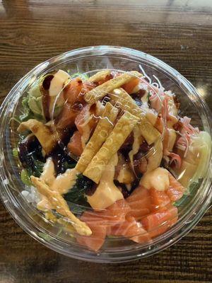 Salmon poke bowl