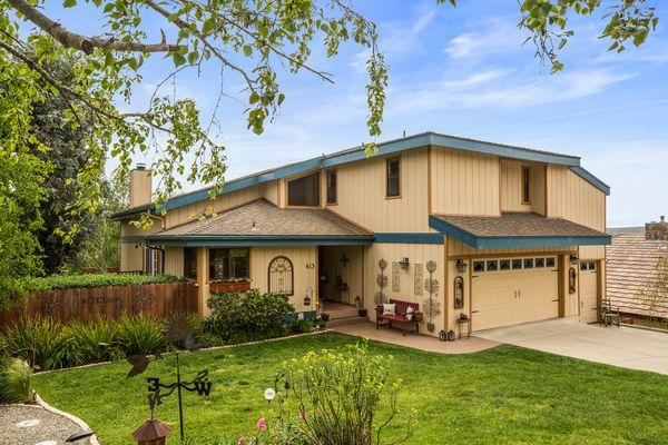 Century 21 Hometown Realty