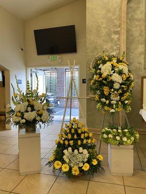 Paola's Flowers and Events