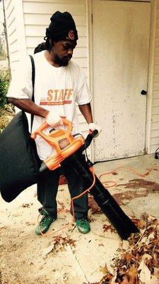 Great monthly Lawn Maintenance Packages!!!