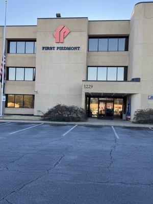 Piedmont Federal Savings and Loan Assoctn of Gffny