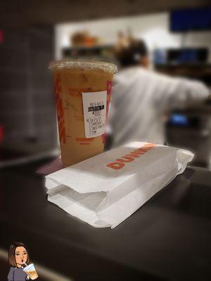 Mobile pickup.  Med iced coffee & donut holes.  Free coffee w any purchase through app.