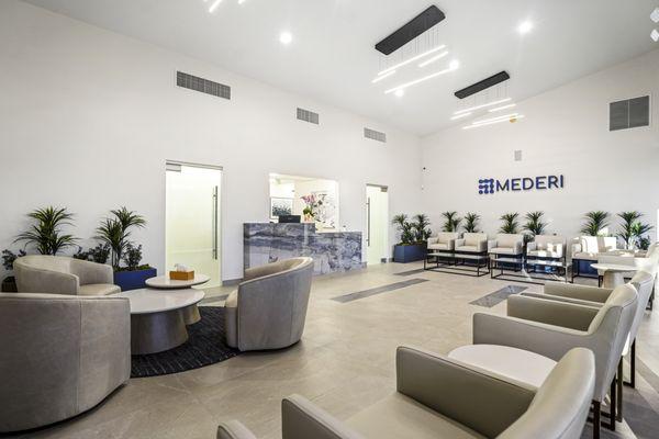 Comfortable waiting area at Glendale walk-in clinic