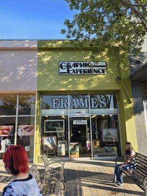 Graphic Experience Framing & Art