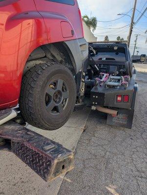 Black on Black Towing