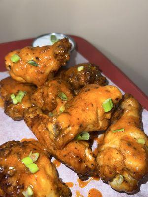 Juicy, quality chicken wings cooked at home!