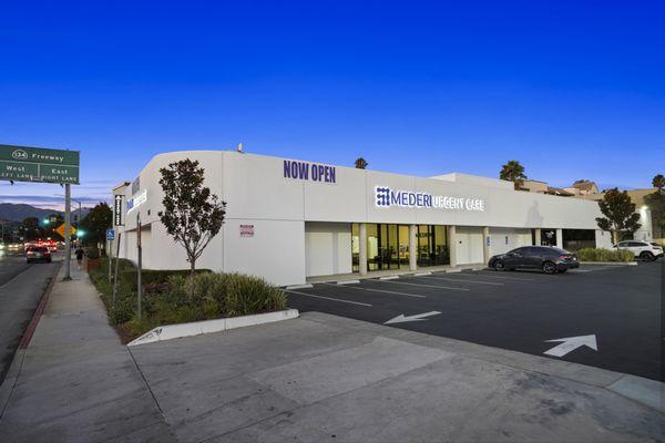 Accessible urgent care clinic in Glendale near 134 Highway