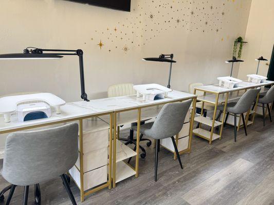 Shining Star Beauty Bar