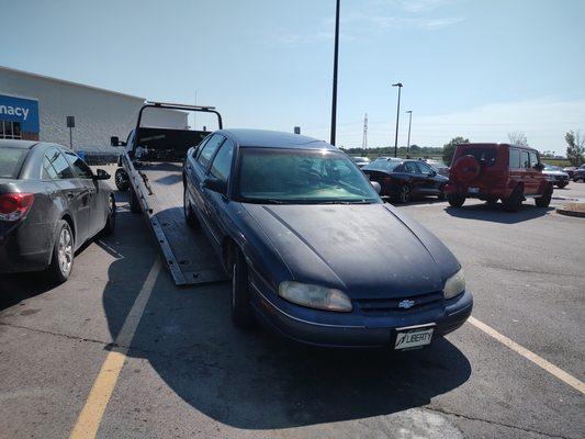 Dem Boy'z & A Diva Towing and Recovery