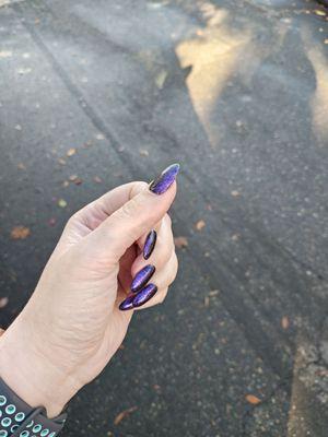 Excellent acrylic set, not too thick which I love.