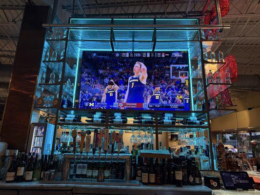 Backlit Bar w TV screen