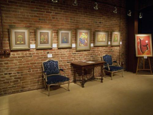Le Trianon Gallery