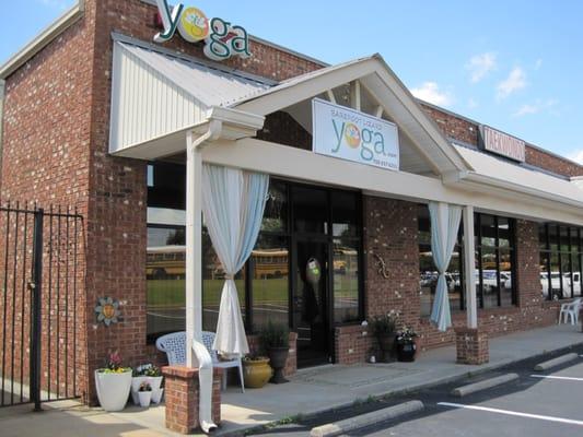 Barefoot Lizard Yoga