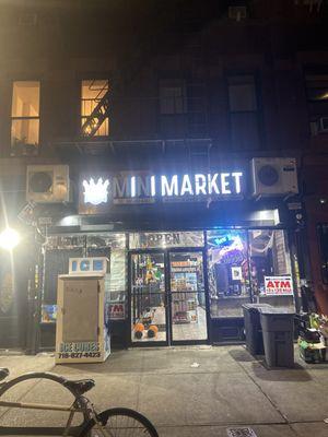 S&W Mini Market