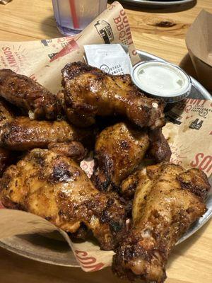 Plain grilled wings