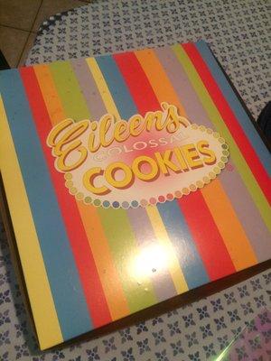 Eileen's Colossal Cookies
