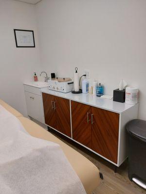 Waxology by Stephanie