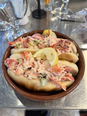 Lobster roll