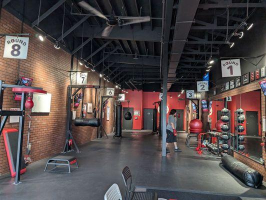 9Round Kickboxing Fitness