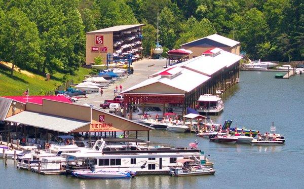 Crystal Shores Marina Resort