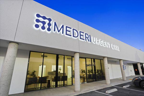 Ugent care clinic in Glendale with extended hours