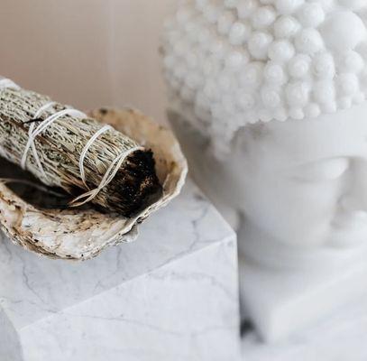 Psychic Intuitive Jessica