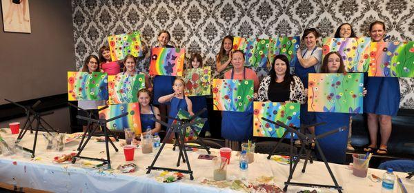 Another fun party with the :Flower Rainbow" .painting
